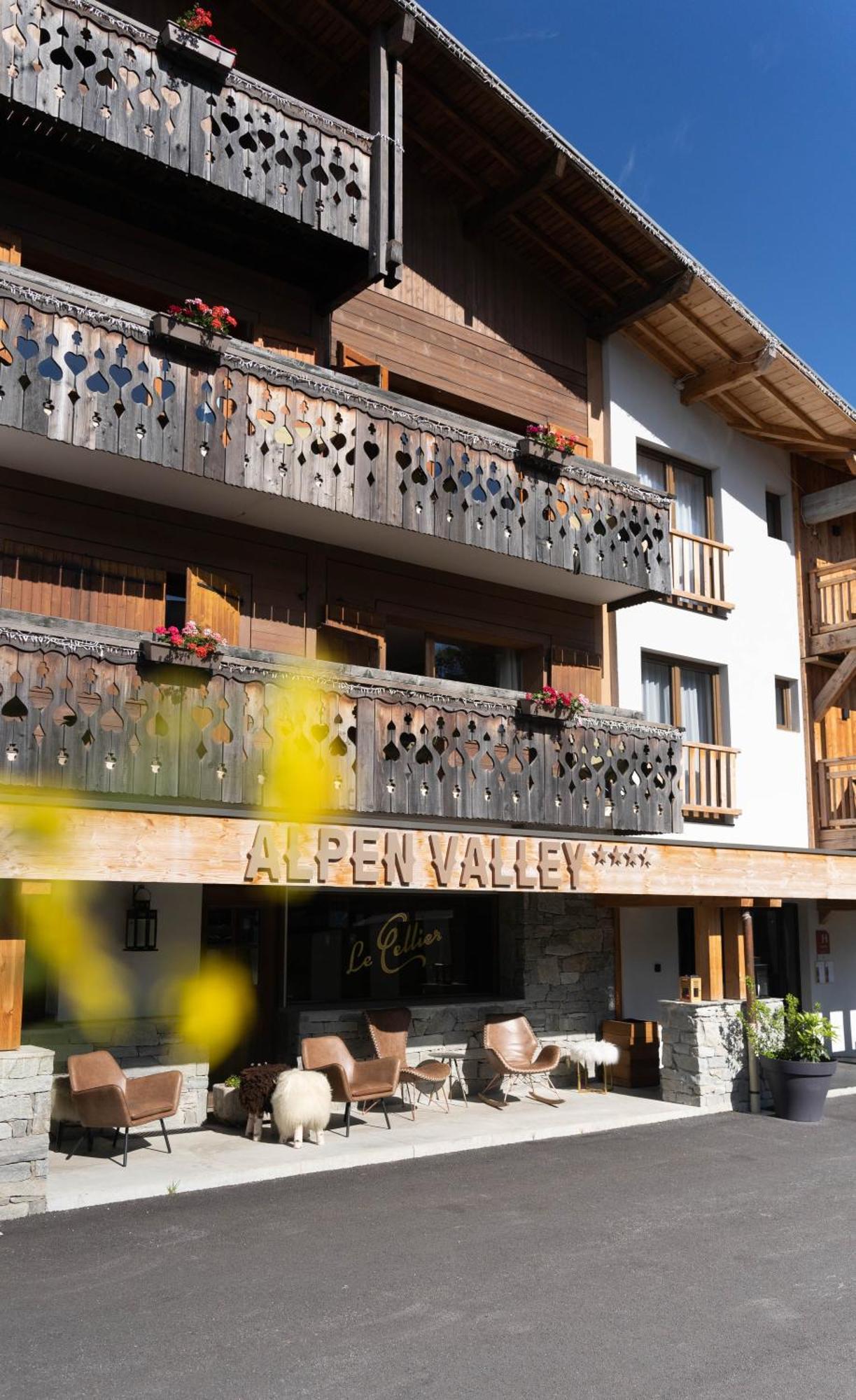 Chalet Alpen Valley, Mont-Blanc Комблу Экстерьер фото